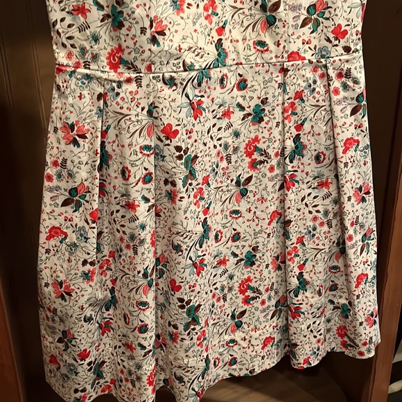 NWOT. Size 4 Gap A line dress - Picture 5 of 8